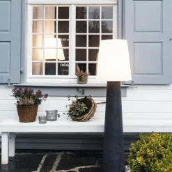 8 seasons design No. 1 RGB Stehleuchte