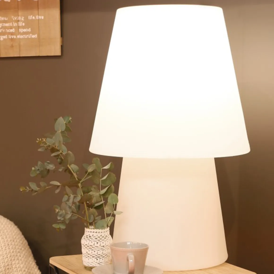 8 seasons design No. 1 RGB Tischleuchte