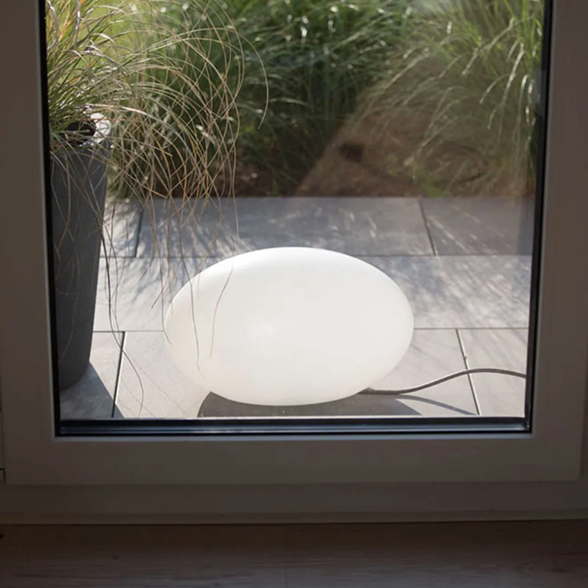 8 seasons design Shining Eye RGB Dekoleuchte