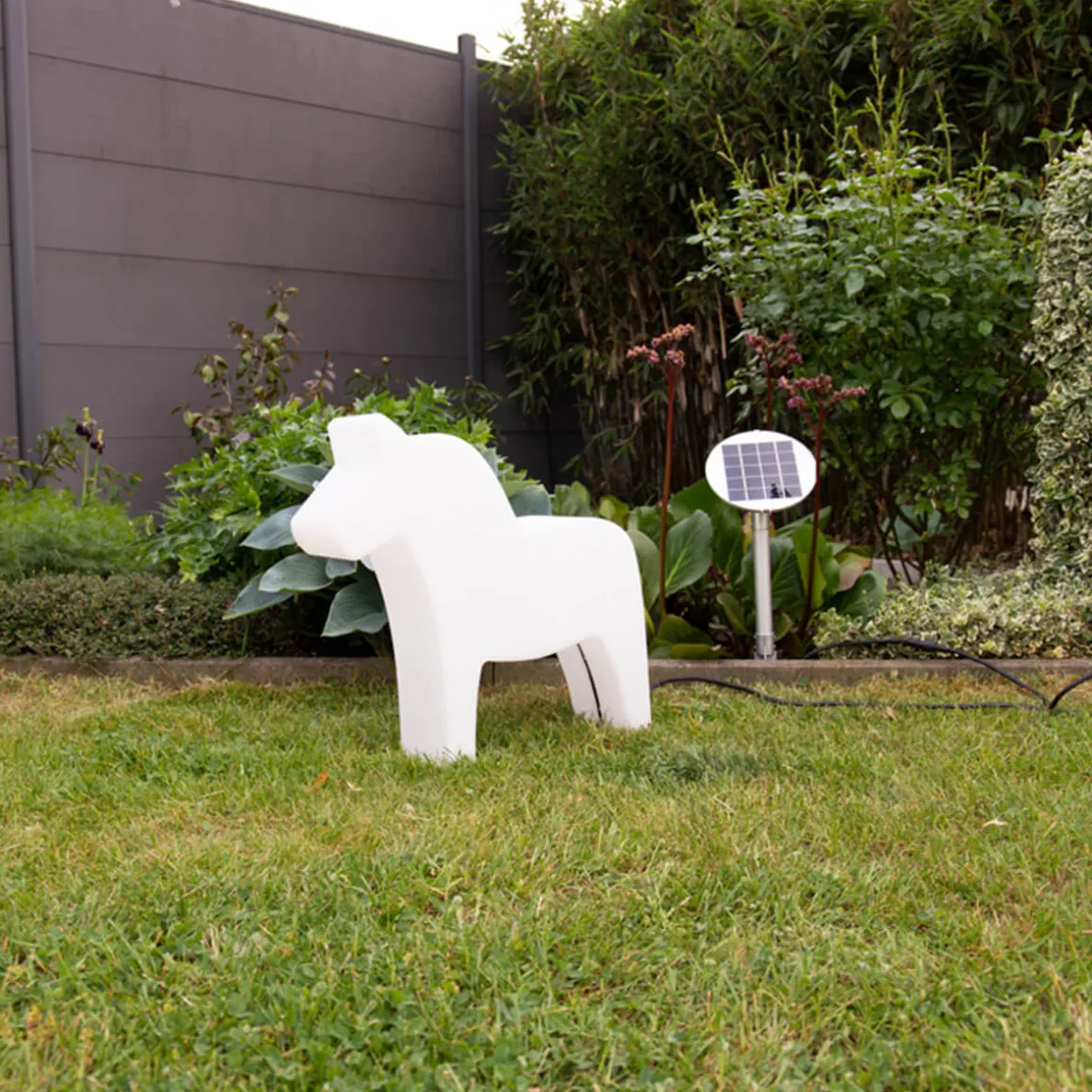 8 seasons design Shining Horse LED Solar- / Dekoleuchte