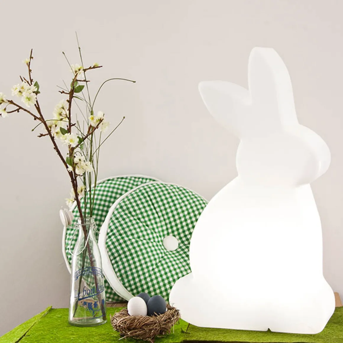 8 seasons design Shining Rabbit RGB Dekoleuchte