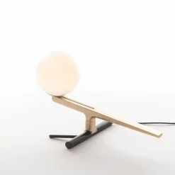 Artemide Yanzi LED Tavolo