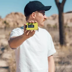 Aviator Wallet Aluminium Electric Lime Slide Slim Wallet Geldbörse