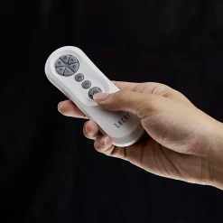 Beacon Lighting Whitehaven Deckenventilator mit Licht