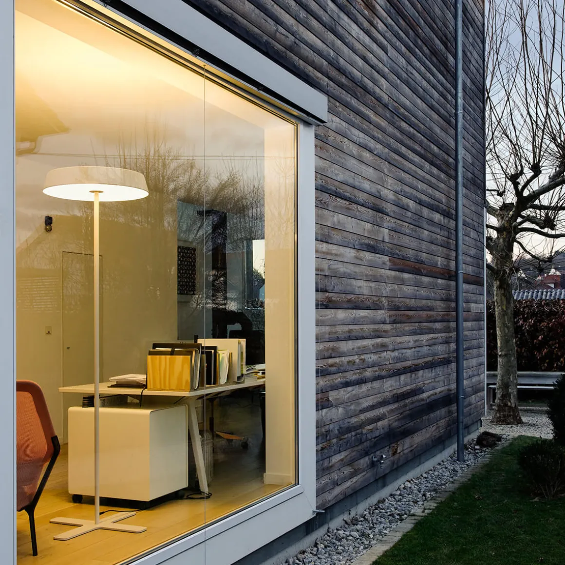 Belux Koi-10 Neo LED Stehleuchte, mit Dimmer