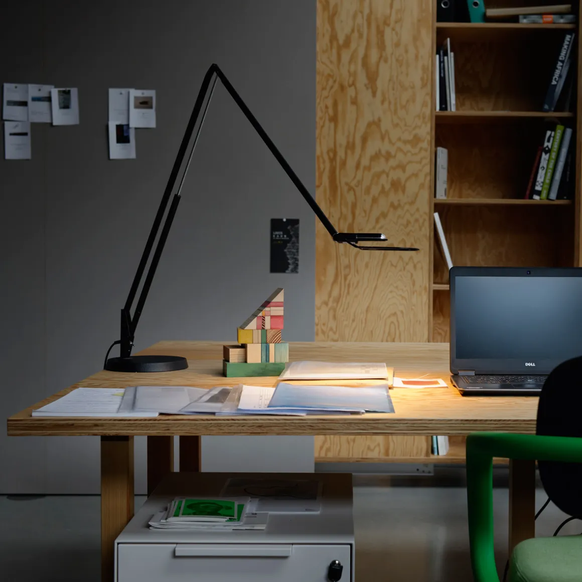 Belux Lifto-40 LED Tischleuchte