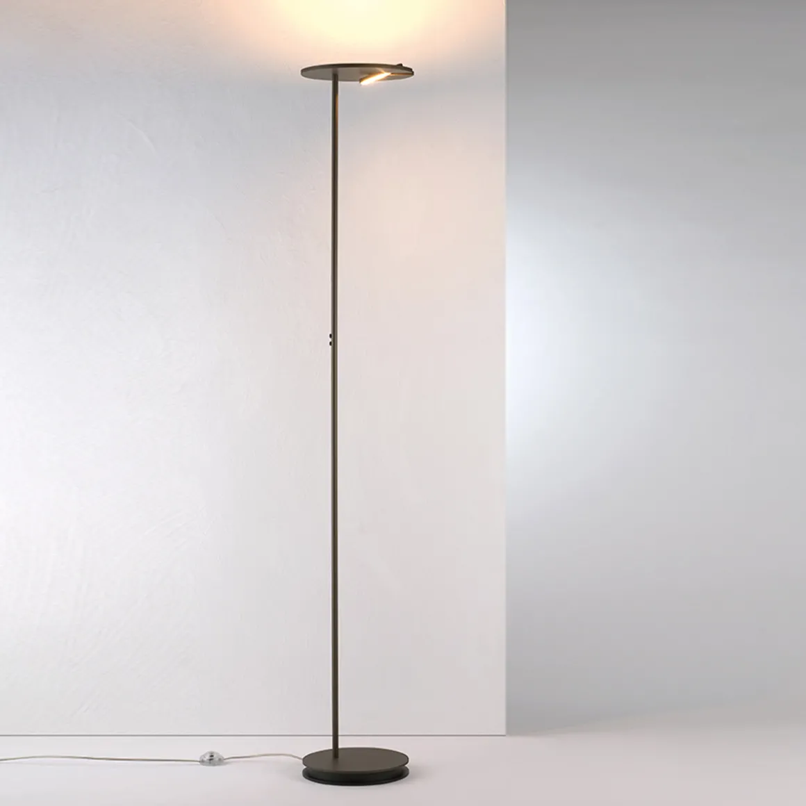 Bopp Share LED Stehleuchte