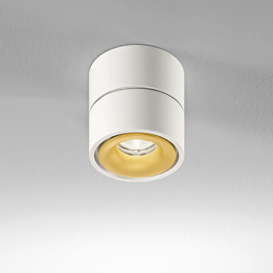 Egger Licht Clippo LED Wand- / Deckenstrahler, Dim-to-Warm