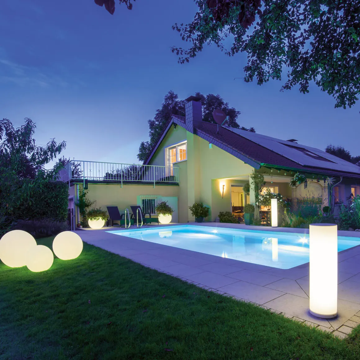 Epstein-Design Apollo CCT-LED Stehleuchte / Lichtsäule mit ZigBee