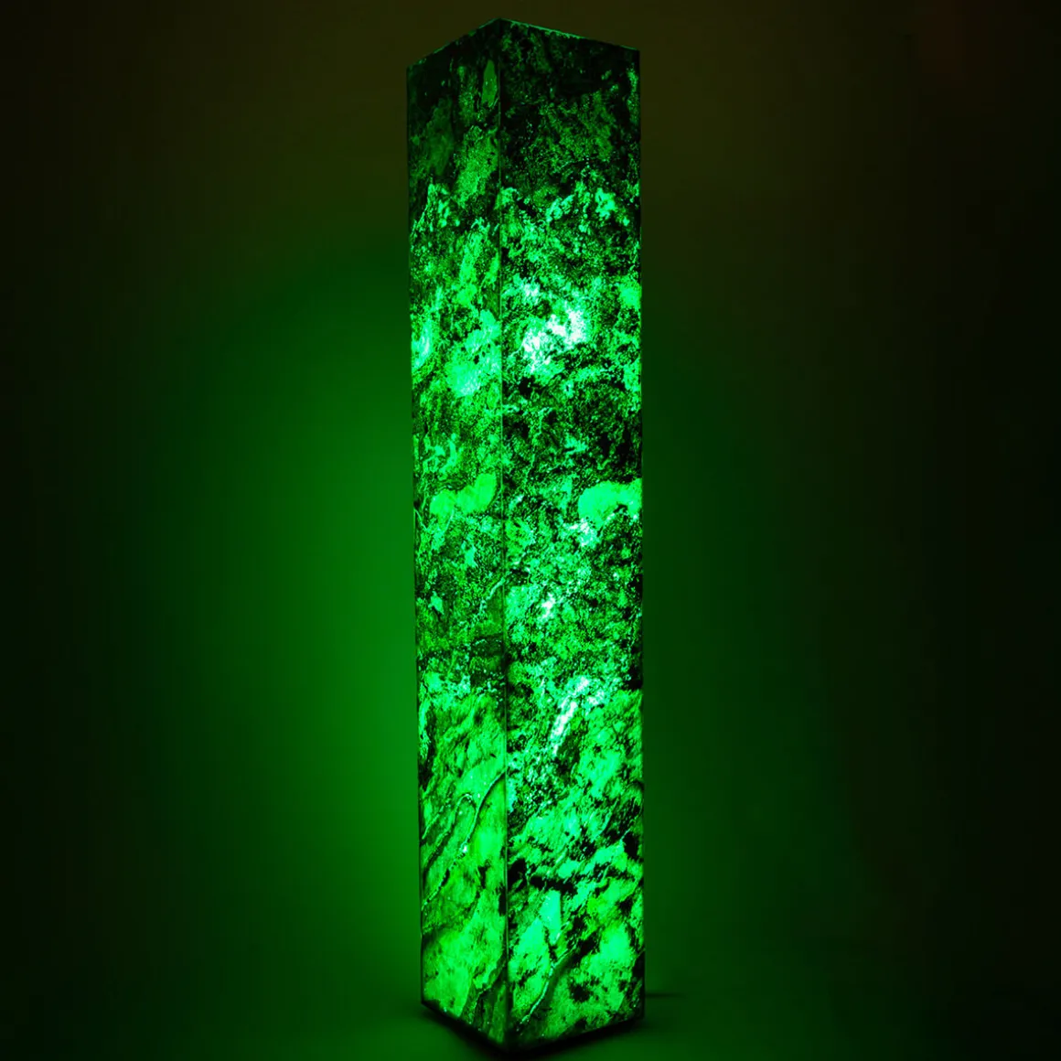 Epstein-Design Eifel im Herbst RGBCCT-LED Stehleuchte / Lichtsäule mit ZigBee