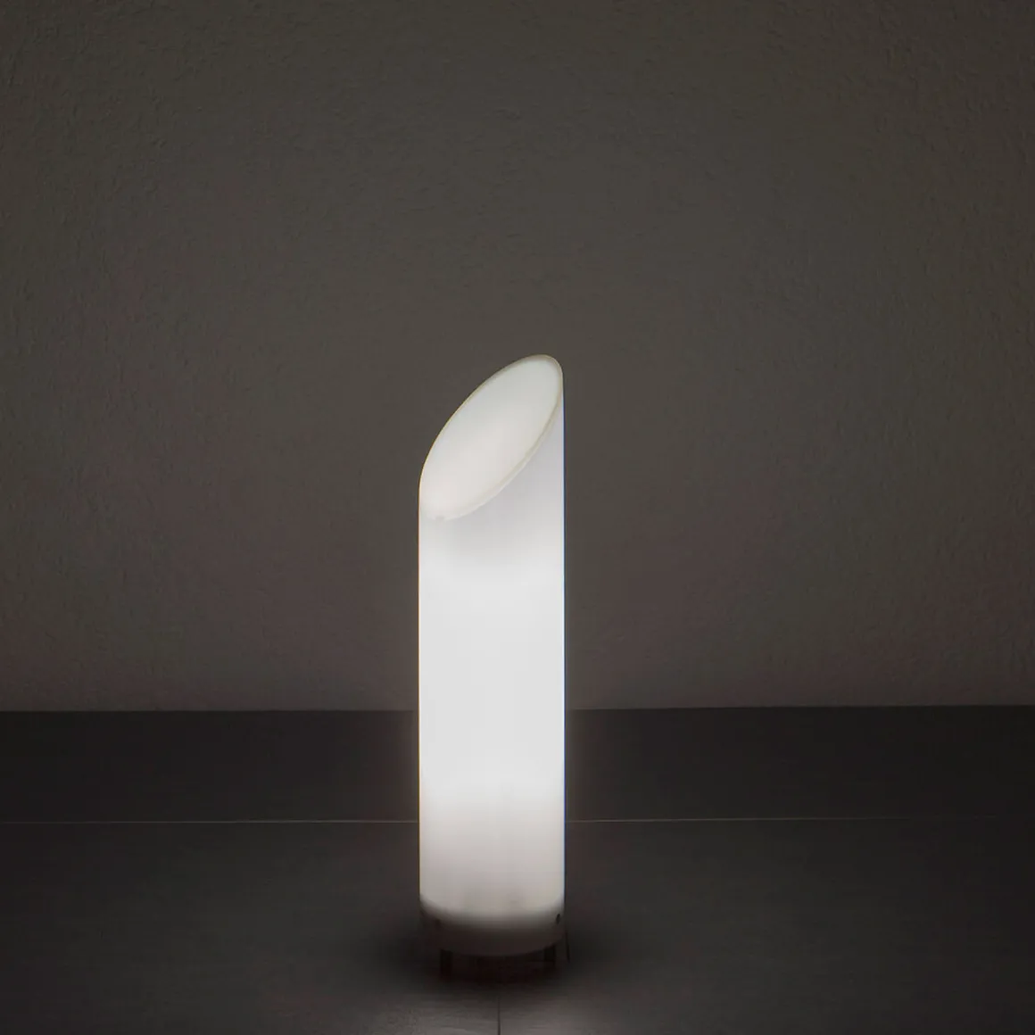 Epstein-Design Light Star CCT-LED Stehleuchte / Lichtsäule mit ZigBee