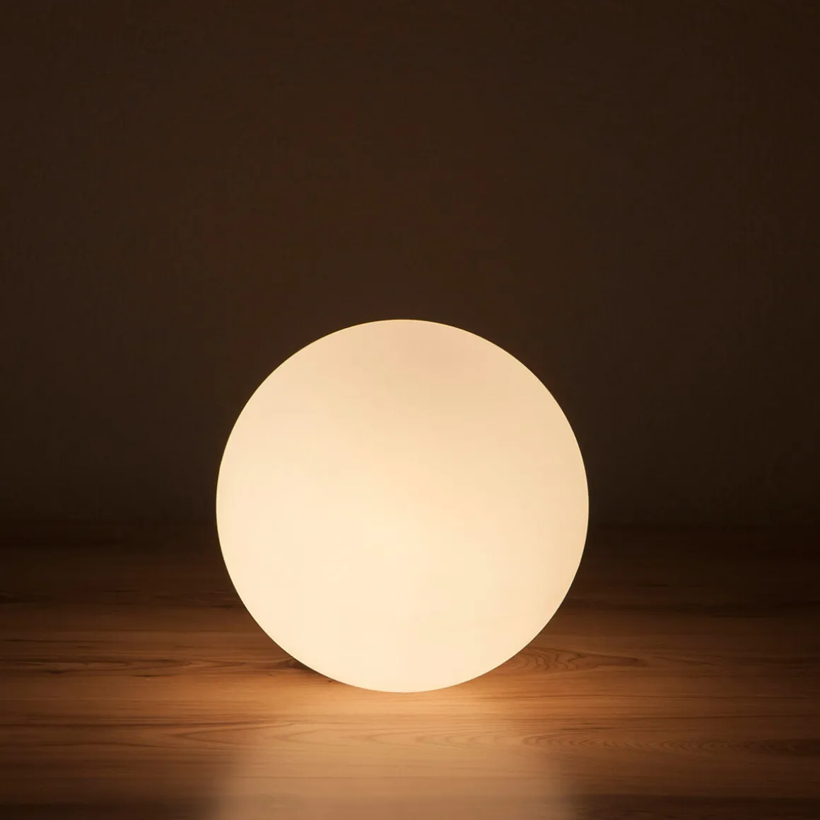 Epstein-Design Snowball Stationär Kugelleuchte