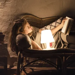 Fatboy Edison the Petit LED Akkuleuchte mit Cooper Cappie Feeling Lacey