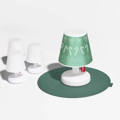 Fatboy Edison the Petit LED Akkuleuchte mit X-mas Cooper Cappie Greenmas