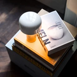 Flos Bellhop Battery LED Akkuleuchte