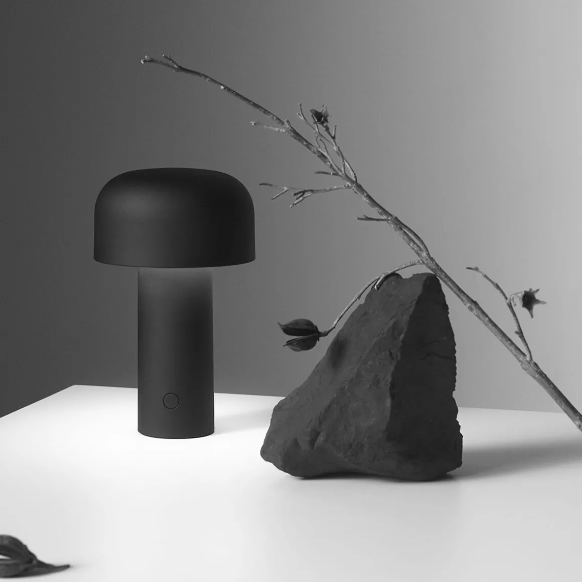 Flos Bellhop Battery LED Akkuleuchte