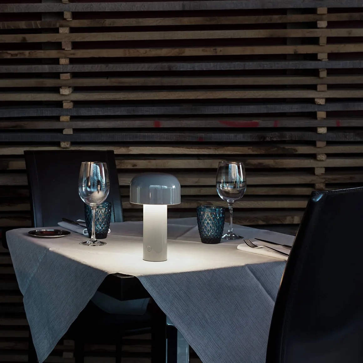 Flos Bellhop Battery LED Akkuleuchte