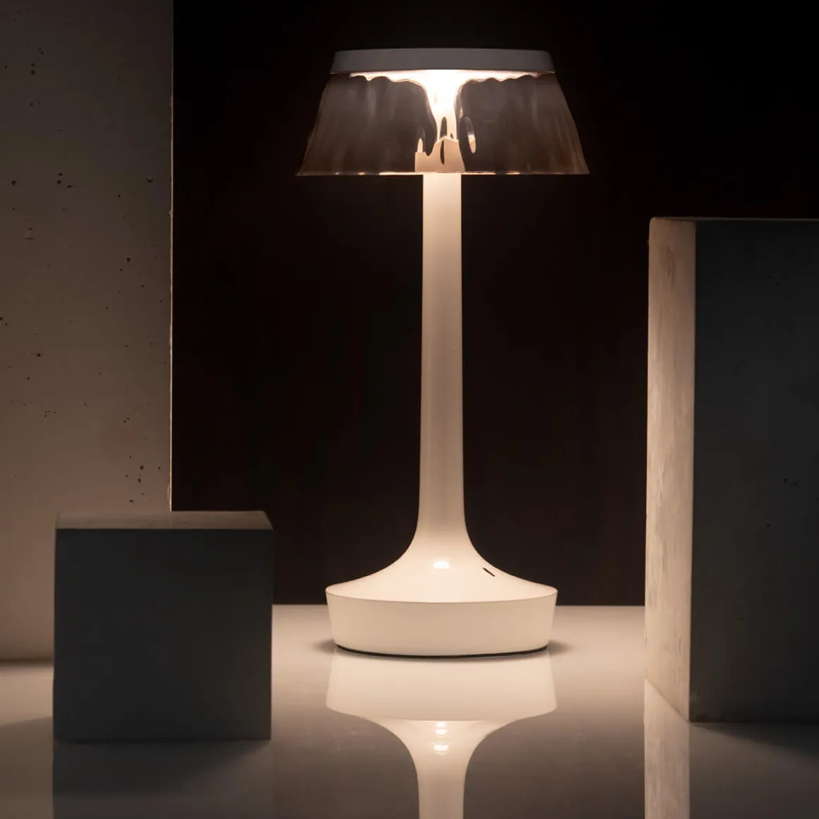 Flos Bon Jour Unplugged Krone, fumee