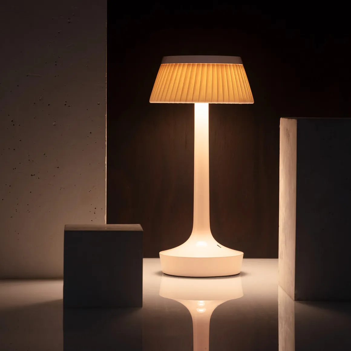 Flos Bon Jour Unplugged LED Akkuleuchte