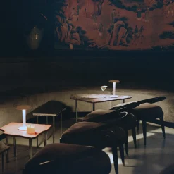 Flos Gustave Residential LED Akkuleuchte, 3000 K