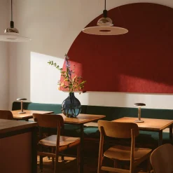 Flos Gustave Residential LED Akkuleuchte, 3000 K