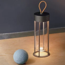 Flos In Vitro Unplugged LED Akkuleuchte, 2700 K