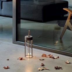 Flos In Vitro Unplugged LED Akkuleuchte, 2700 K