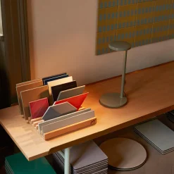 Flos Oblique Qi LED Tischleuchte