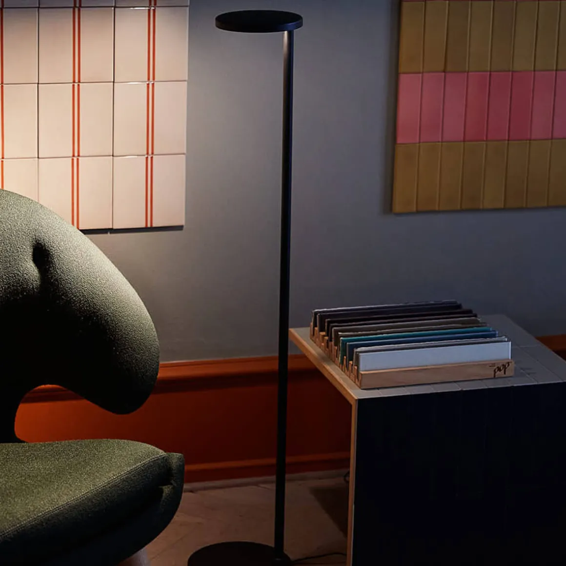 Flos Oblique USB-C LED Stehleuchte