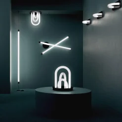 Fontana Arte Oort Vertikale LED Pendelleuchte