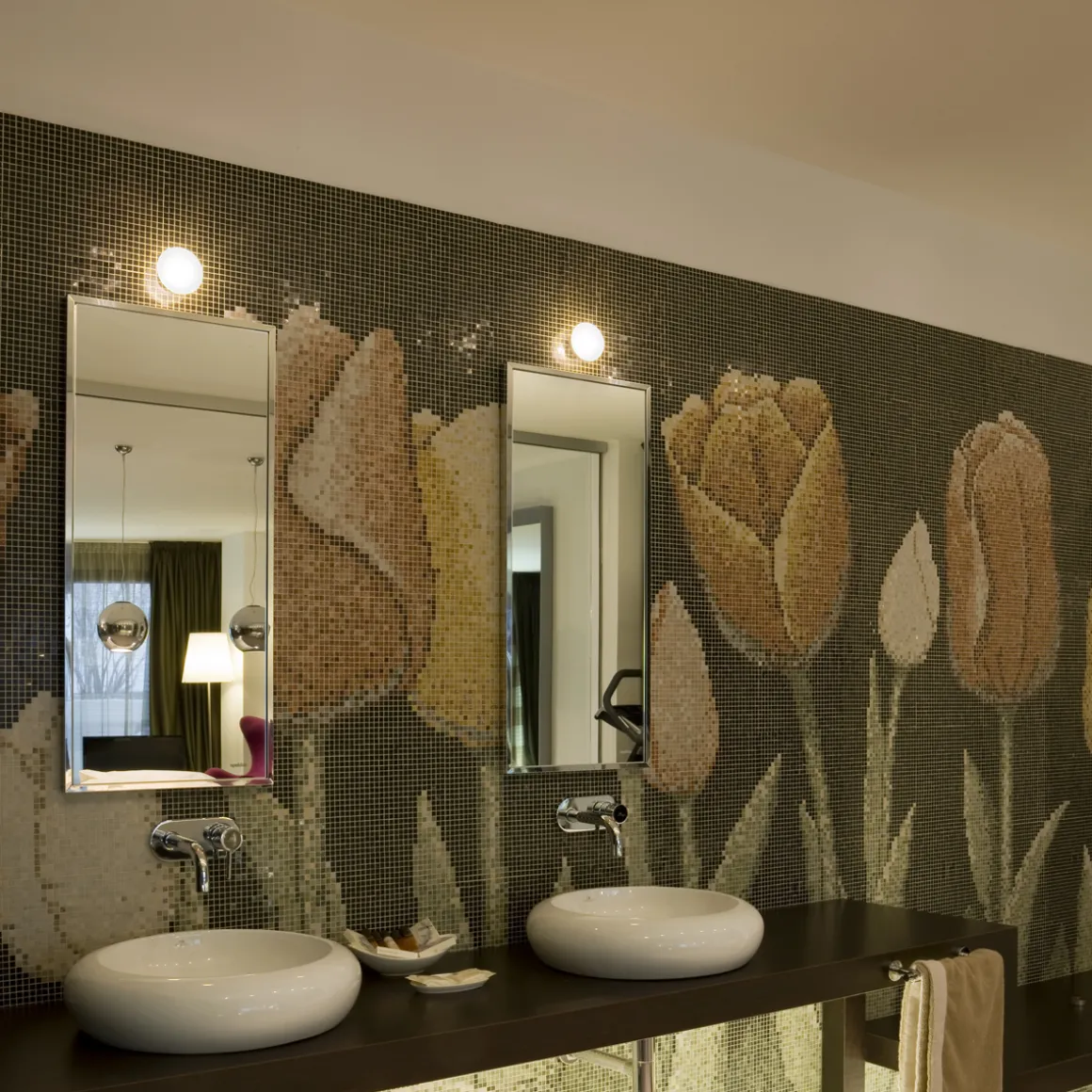 Fontana Arte Sillaba Wand- / Deckenleuchte IP44