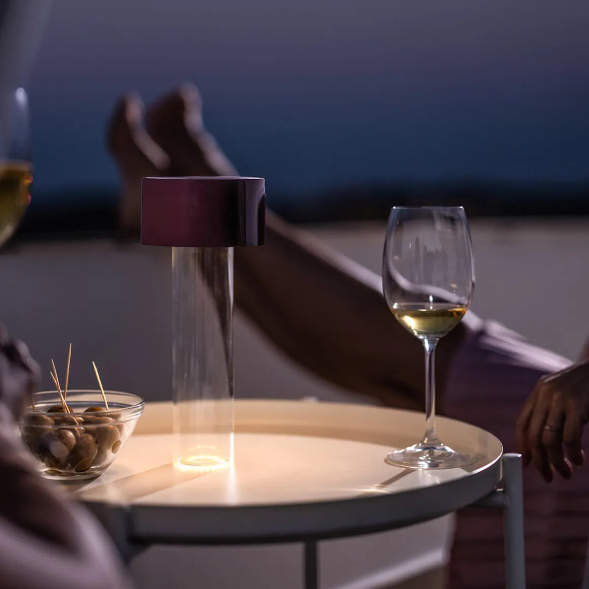 Foscarini Fleur LED Tavolo Akkuleuchte & Vase