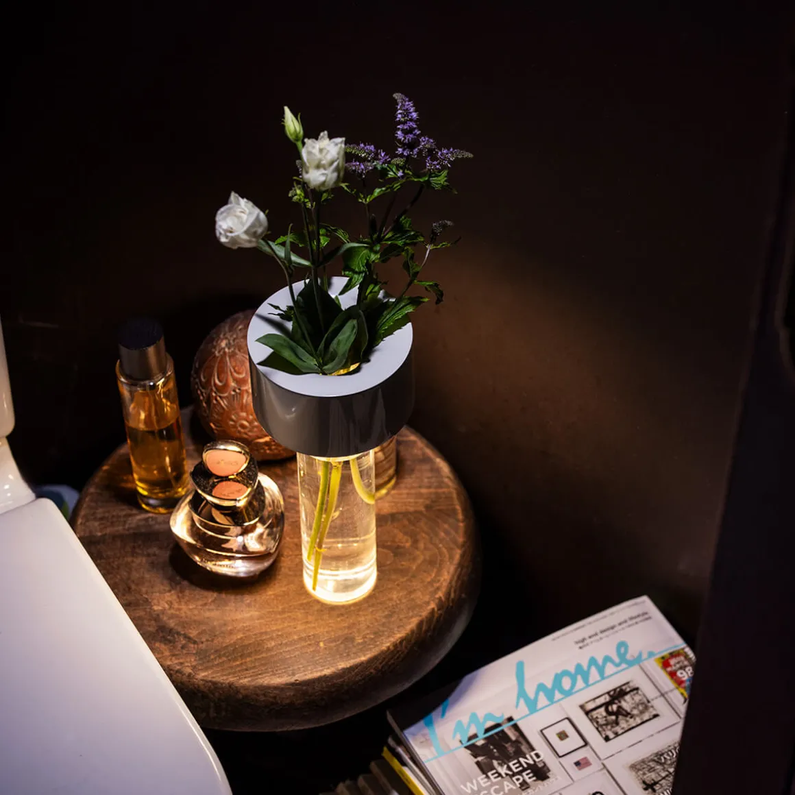 Foscarini Fleur LED Tavolo Akkuleuchte & Vase