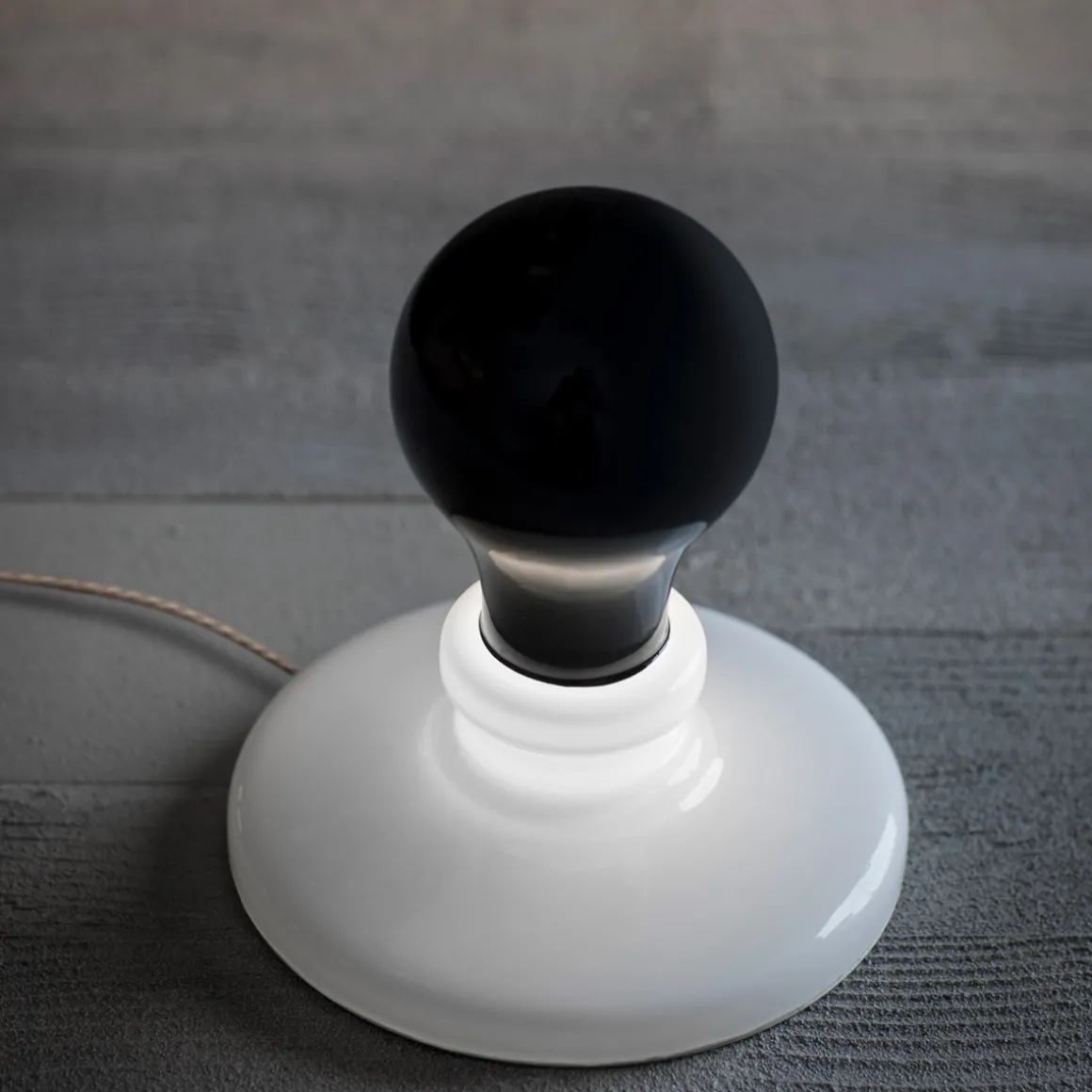 Foscarini Light Bulb LED Tavolo