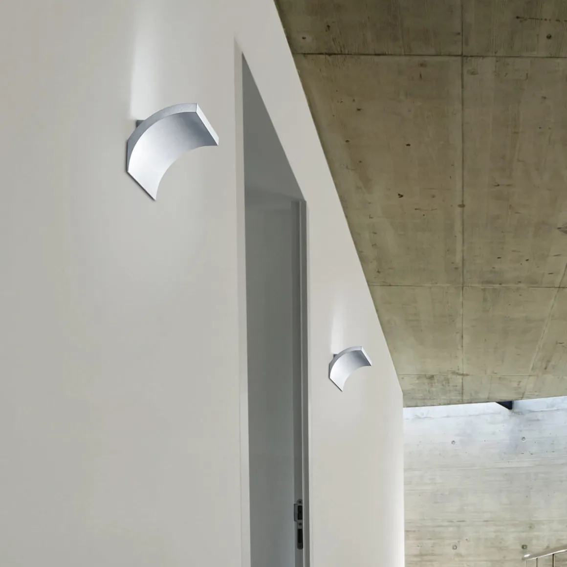 Helestra Adeo LED Wandleuchte