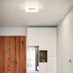 Helestra Cosi LED Wand- / Deckenleuchte, 30 x 30 cm