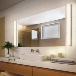 Helestra Lado LED Wand- / Spiegelleuchte, Chrom