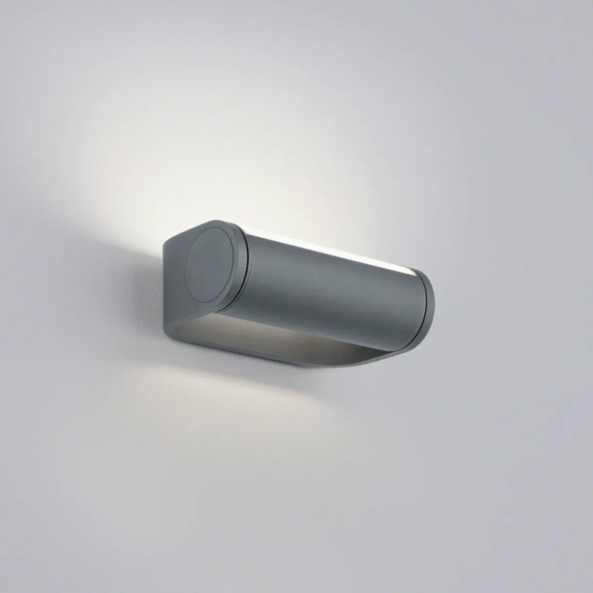 Helestra Luz 44 LED Außenwandleuchte