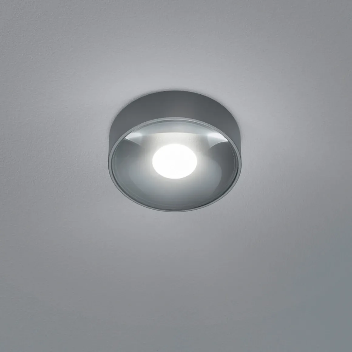 Helestra Posh LED Außendeckenleuchte