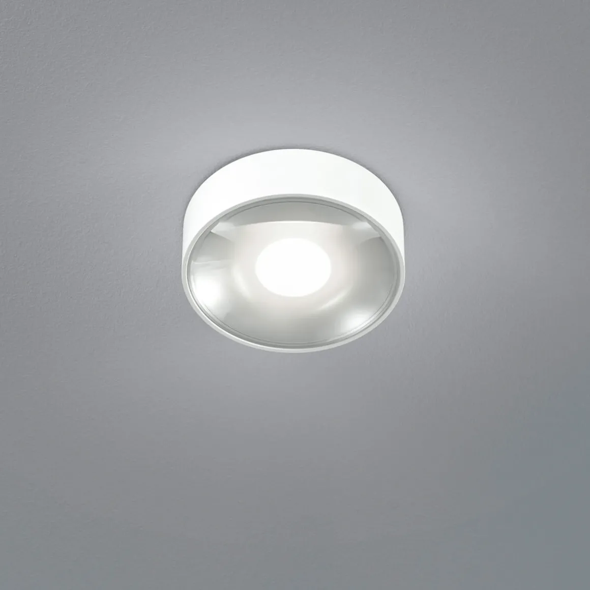 Helestra Posh LED Außendeckenleuchte