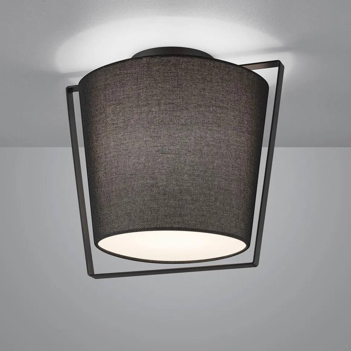 Helestra Uka Deckenleuchte, Rückläufer