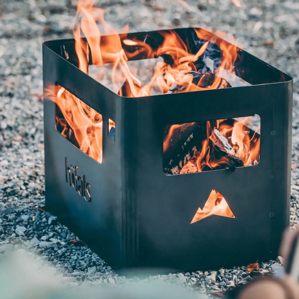 Höfats Beer Box Feuerkorb, Grill & Hocker