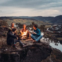 Höfats Crate Feuerkorb, Grill & Hocker