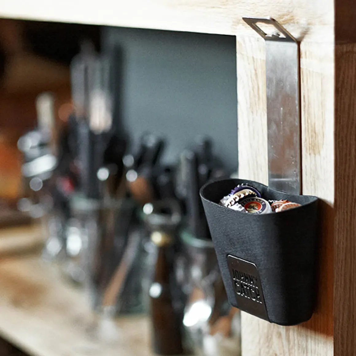 Höfats Johnny Catch Cup Wandflaschenöffner