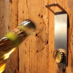 Höfats Johnny Catch Magnet Wandflaschenöffner