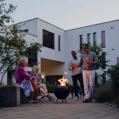 Höfats Moon 45 Feuerschale mit niedrigem Fuß