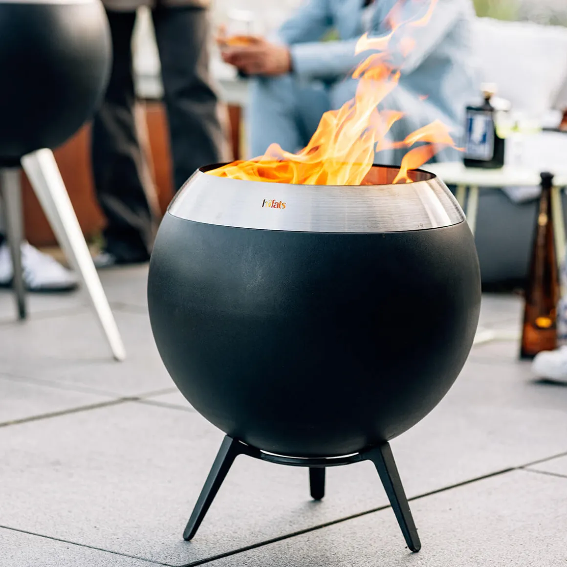 Höfats Moon 45 Feuerschale mit niedrigem Fuß
