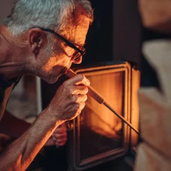 Höfats Schürhaken mit Flammenbläser auf Edelstahlfuß, 2er-Set