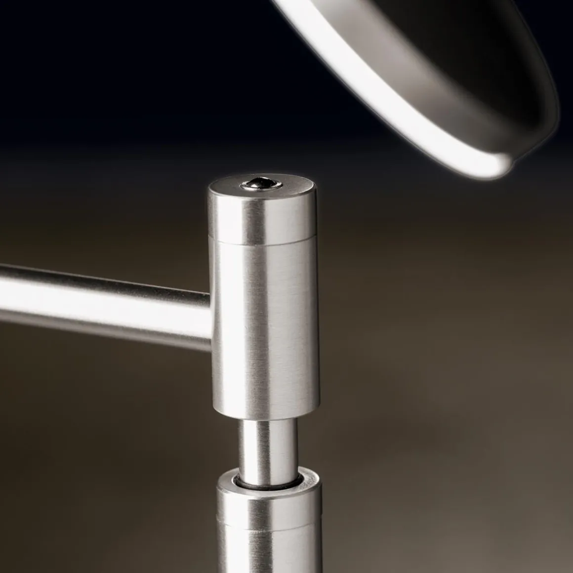 Holtkötter Leuchten Plano T LED Tischleuchte