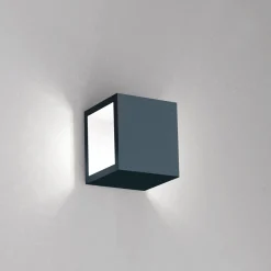 Icone Cubo LED Wand- / Deckenleuchte